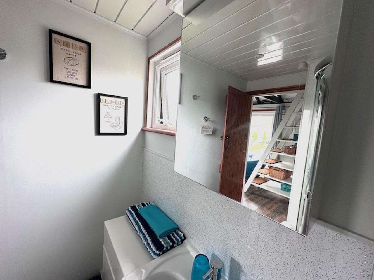 Villa Saving Grace With Private Hot Tub Bawdeswell Esterno foto