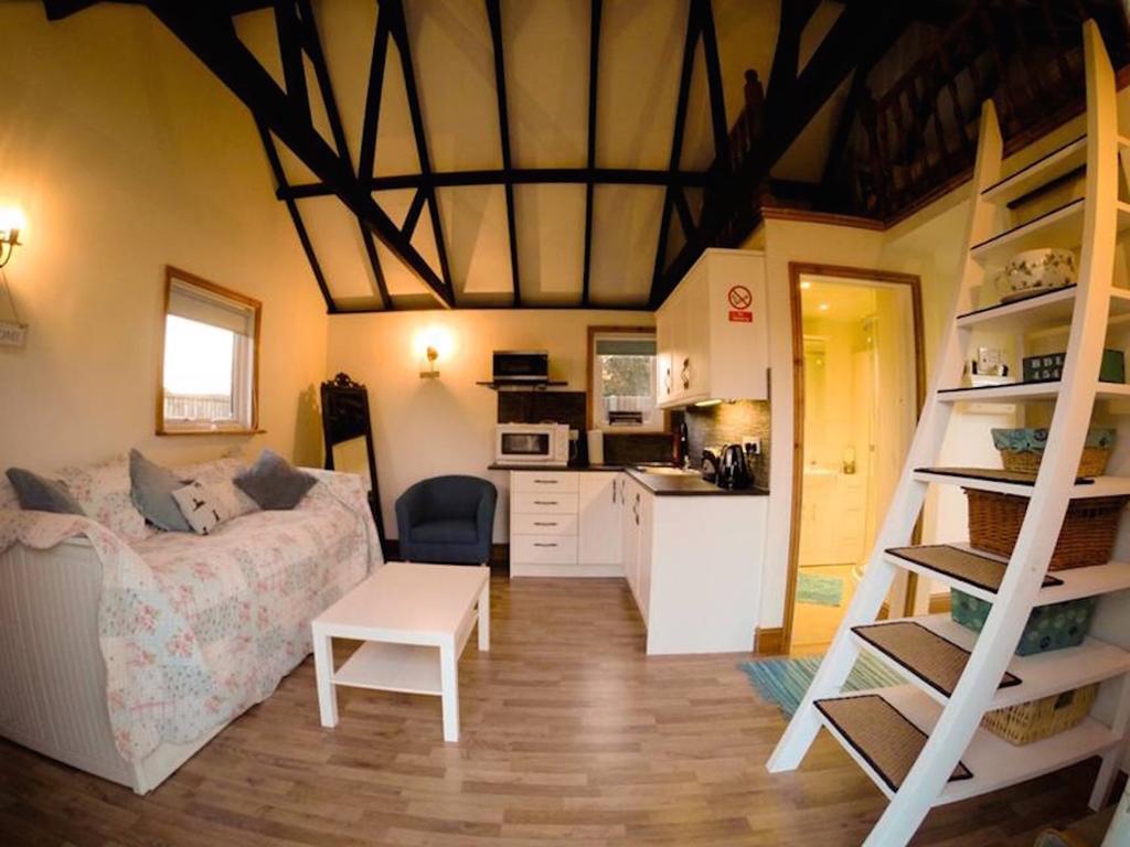 Villa Saving Grace With Private Hot Tub Bawdeswell Esterno foto