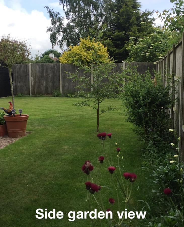 Villa Saving Grace With Private Hot Tub Bawdeswell Esterno foto